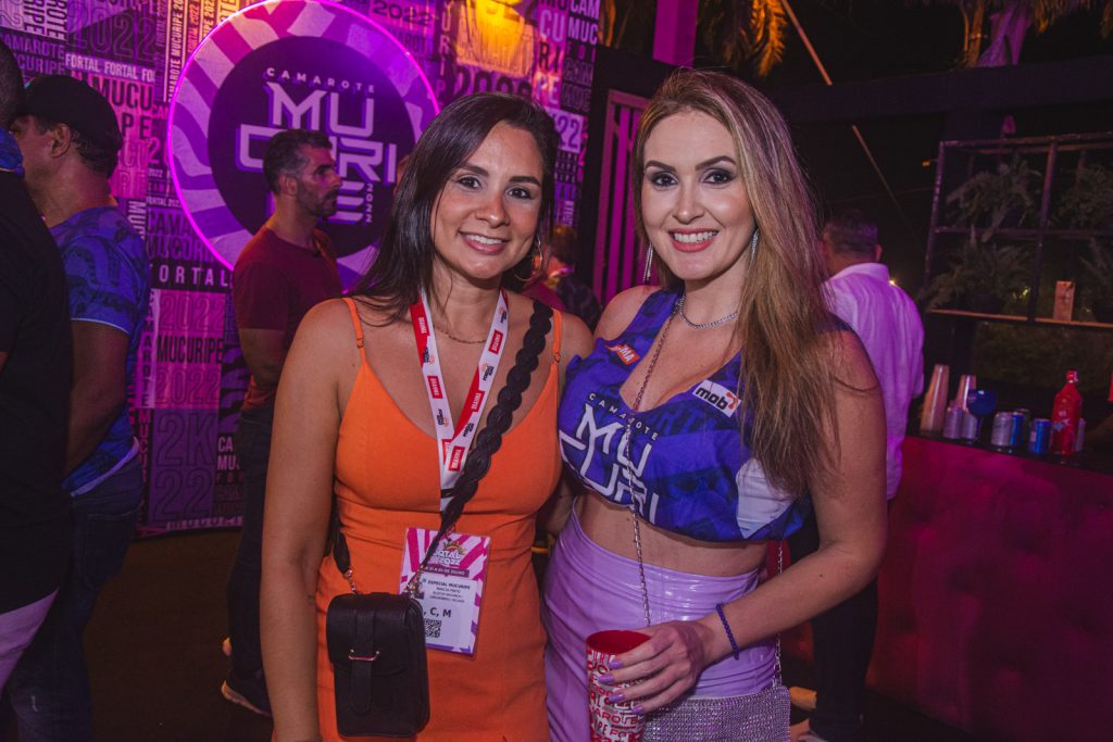 Marcia Fernandes E Stephanie Fernandes