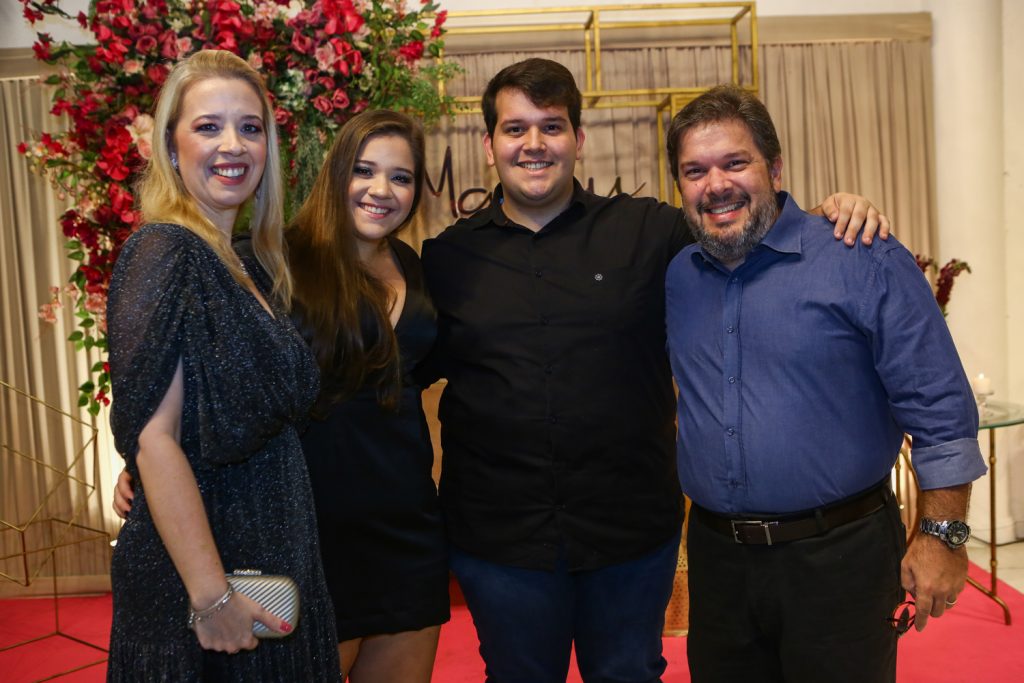 Marina,natalia,pedro E Francisco Vale
