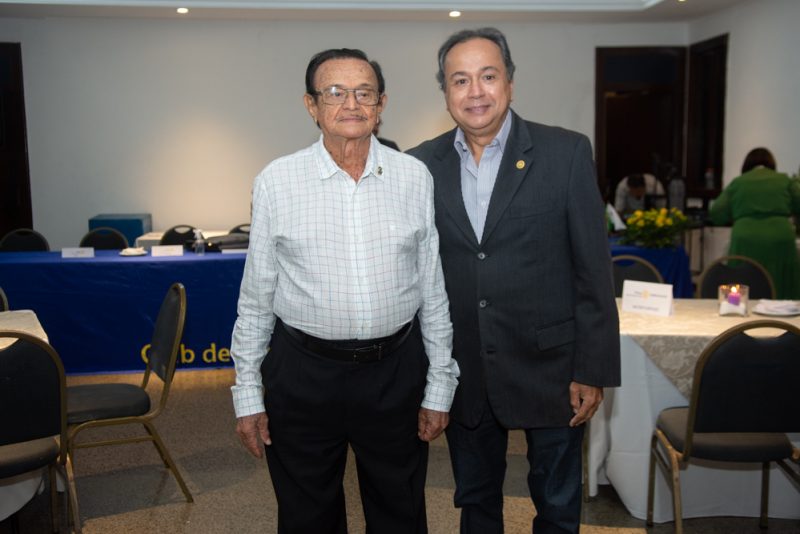 Reconhecimento - Em noite de premiação, Regina Dall’Olio toma posse na presidência do Rotary Barra