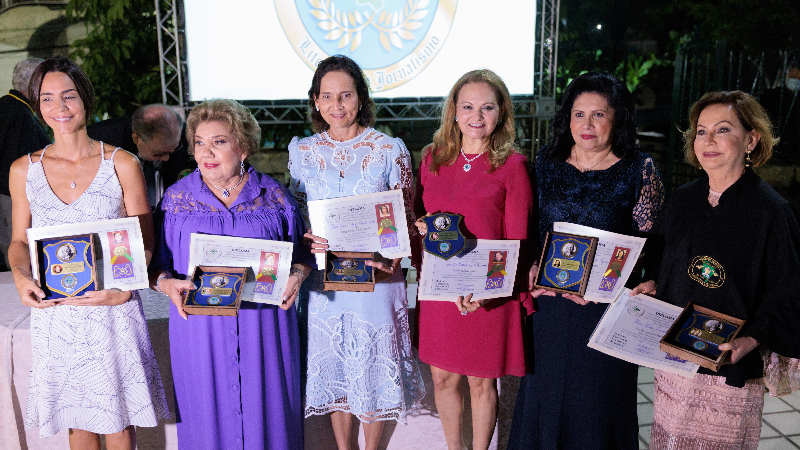 Personalidades femininas do Estado são homenageadas com a Medalha Rachel de Queiroz