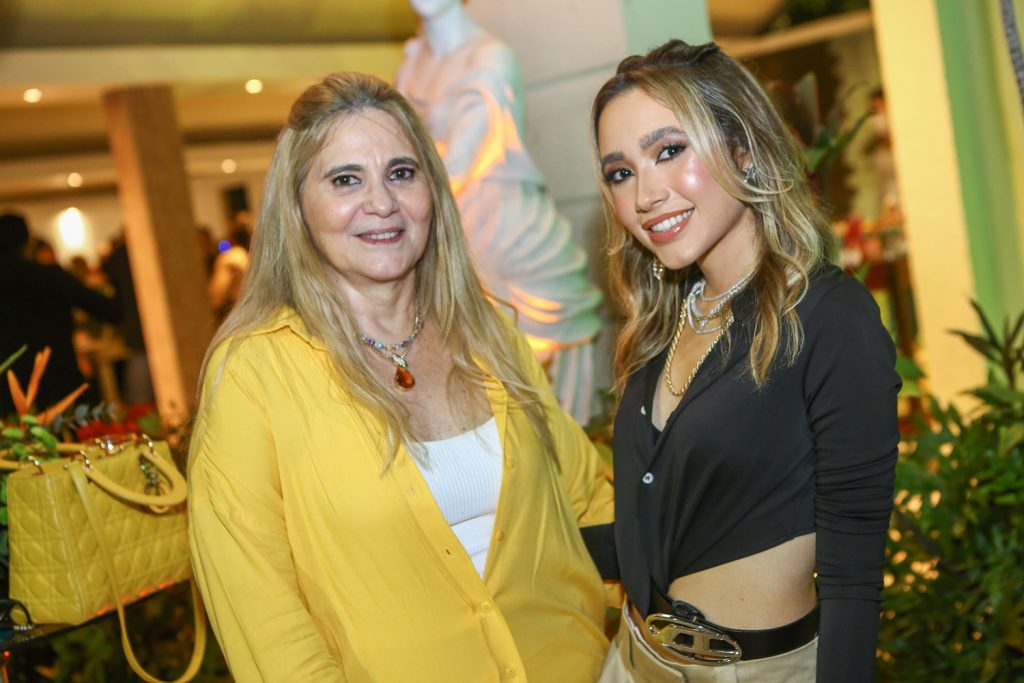 Morgana E Lissa Dias Branco (1)