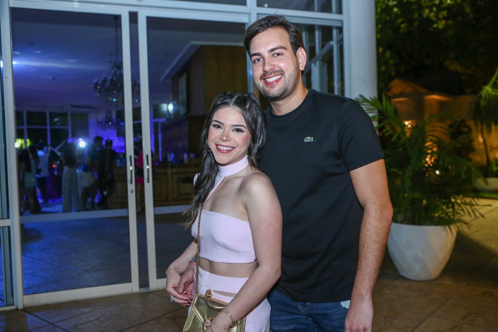 Natalia Bezerra E Anderson Montinegro