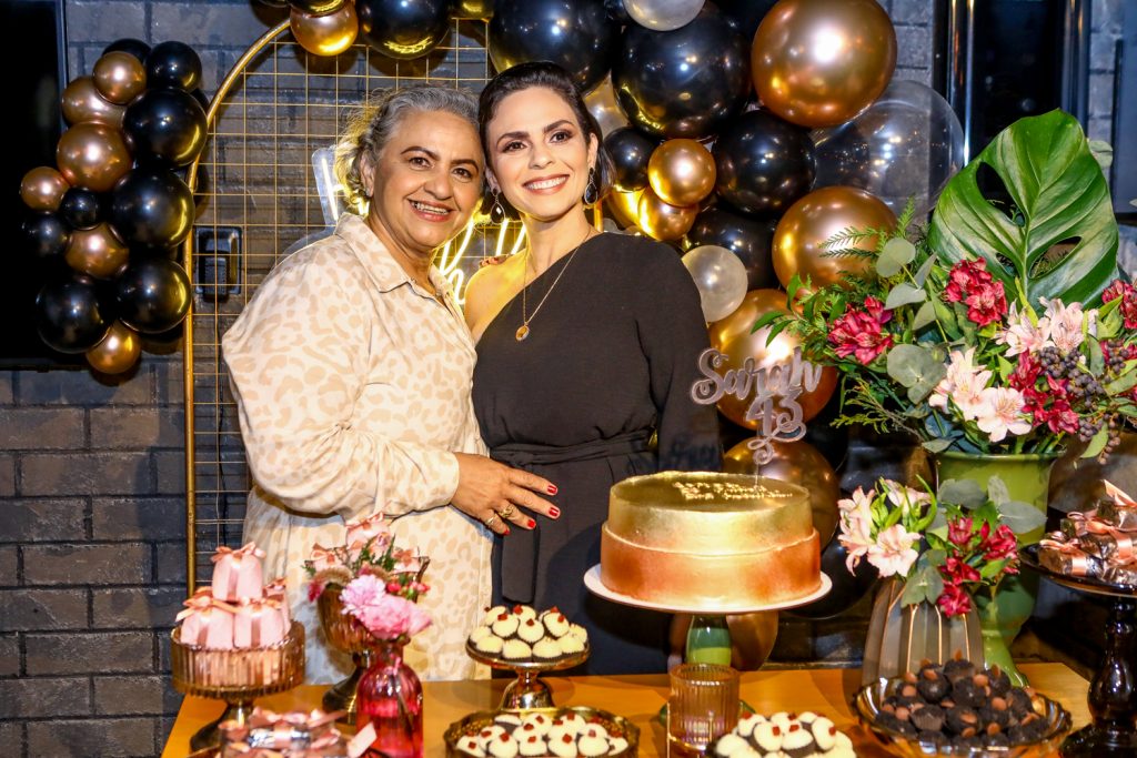 Neide Araujo E Sarah Mota