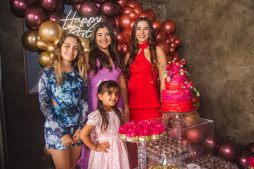 Nicole, Katherine, Bianca E Vivian Barbosa (1)