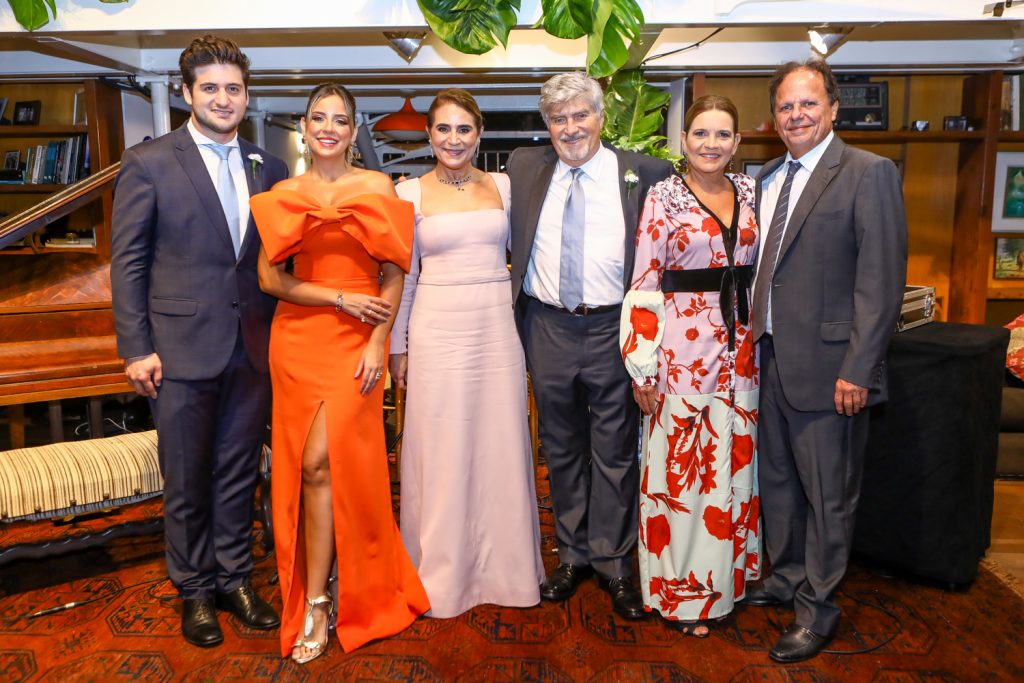 Omar, Fernanda, Patricia E Amarilio Macedo, Geni E Wilton Correia Lima (1)