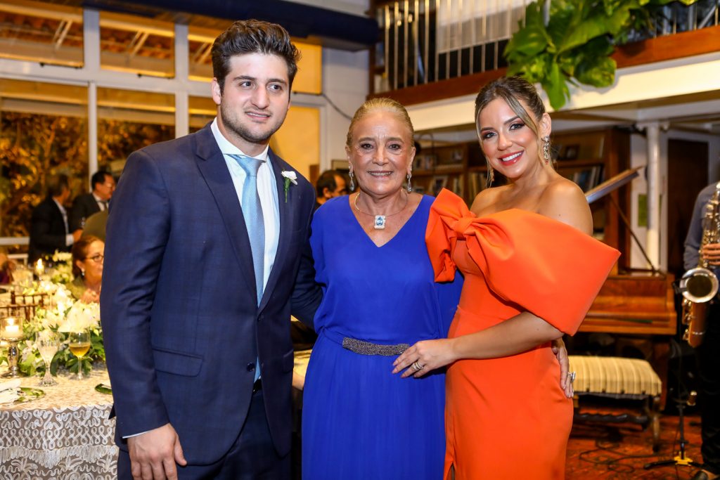 Omar Macedo, Clarissa Alencar E Fernanda Macedo