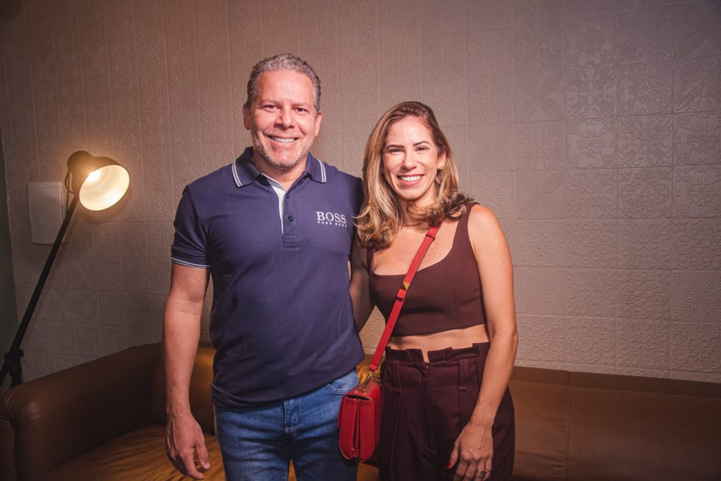 Ormando Junior E Sabrina Costa