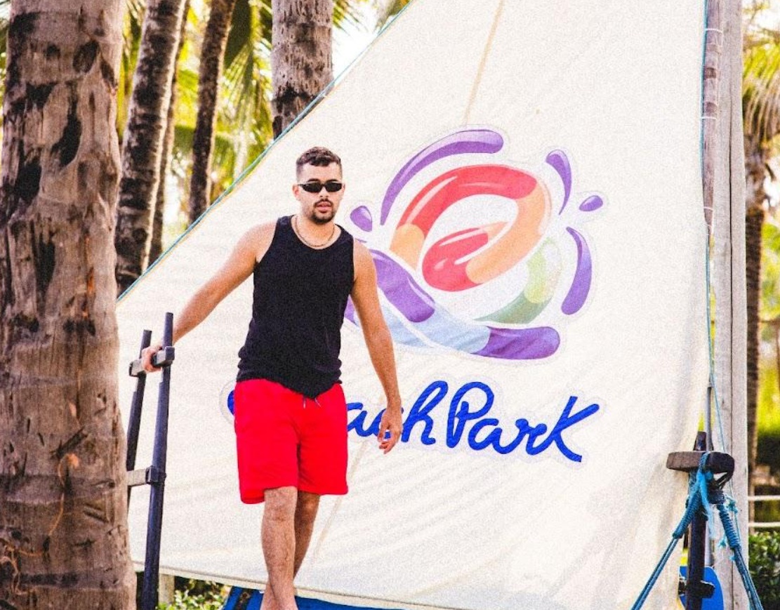 Pedro Sampaio aproveita dia de descanso no Beach Park