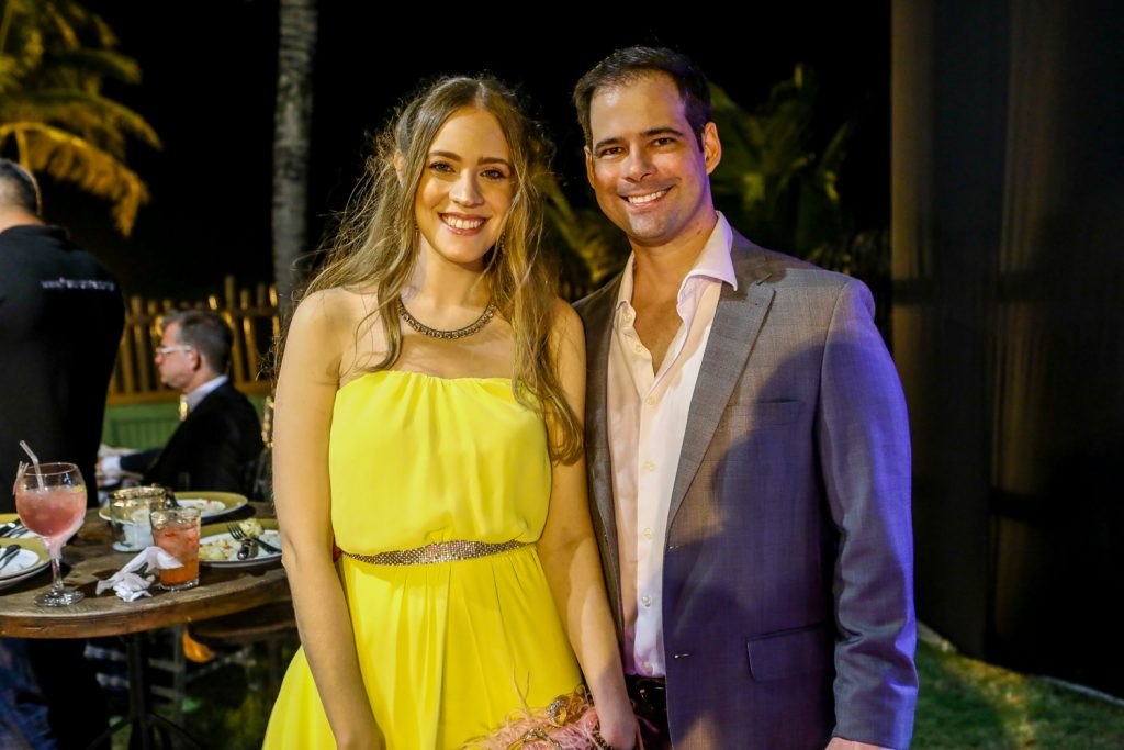 Priscila Bonorande E Valmir Torres