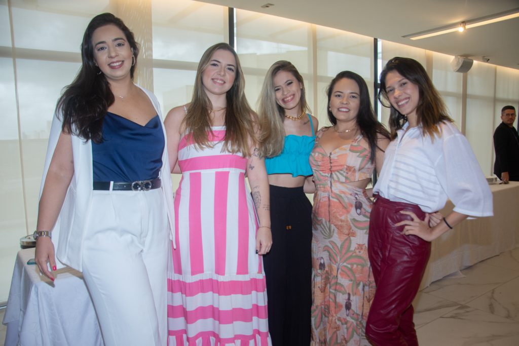 Raphaela Assunção, Marina Sucupira, Trycia Costa, Anesia Pedro E Tifanny Moreno