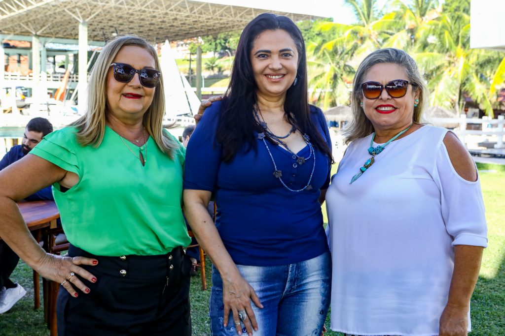 Regina Pequeno, Helena Castelo Branco E Marcia Holanda