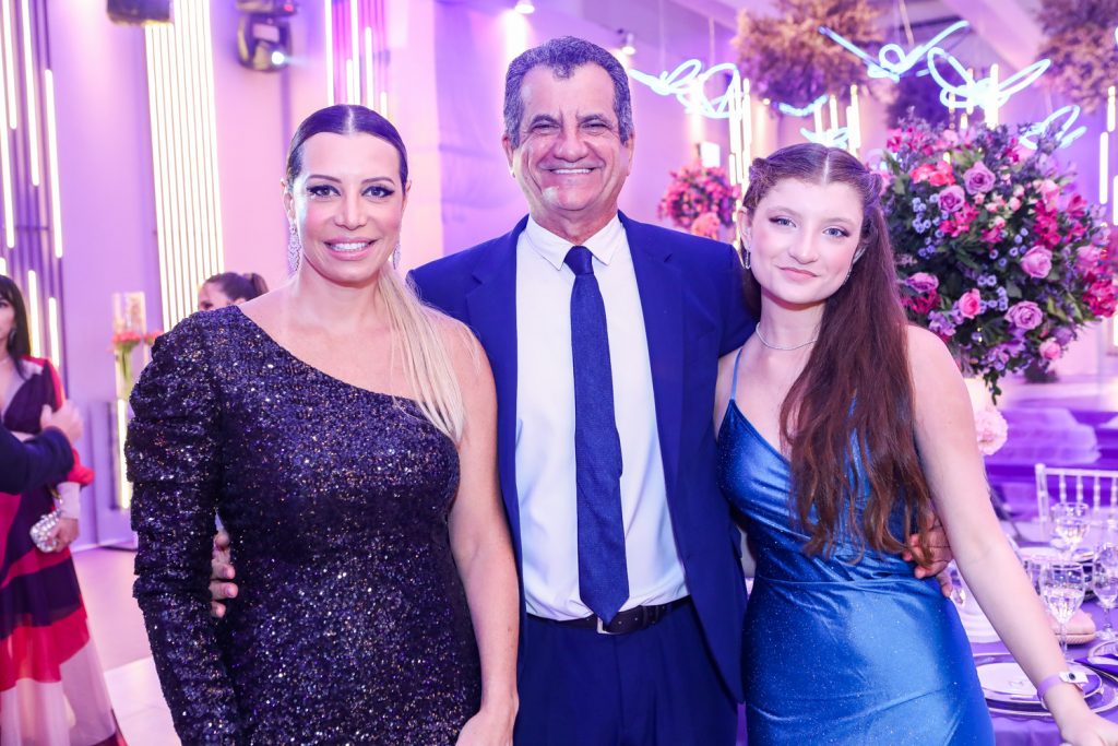 Renata, Gustavo E Bia Capistrano
