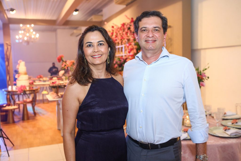 Roberta E Aroldo Araujo