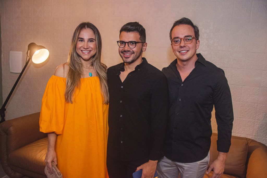 Roberta Fernandes, Romario Rodrigues E Leonardo Cordeiro