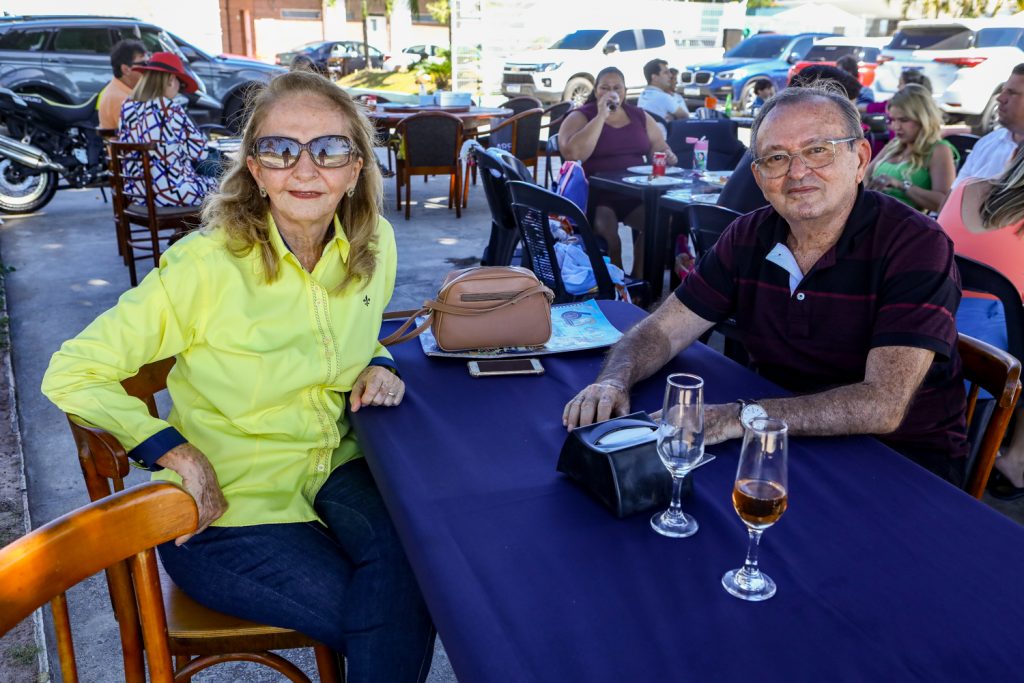 Rossilda E Marcilio Amorim