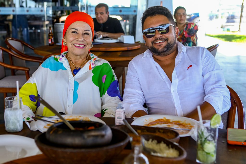 Socorro Rocha E Carlos Junior