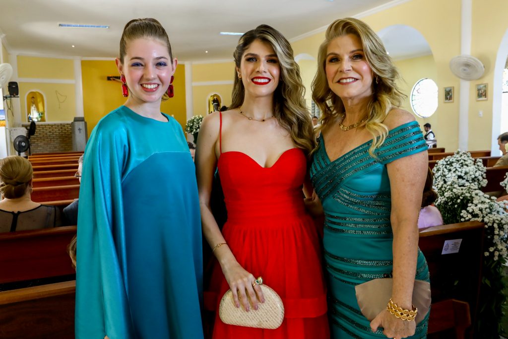 Vitoria Nilsen, Ticiana E Rosangela De Francesco