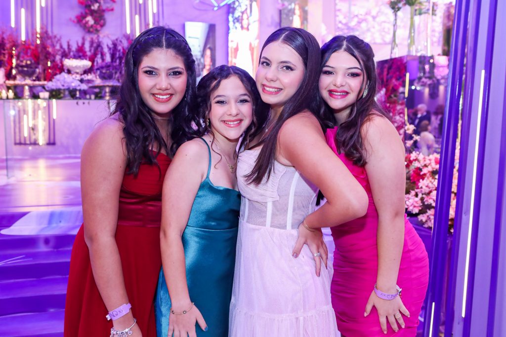 Vivian, Beatriz, Virna E Maria Luiza Almada