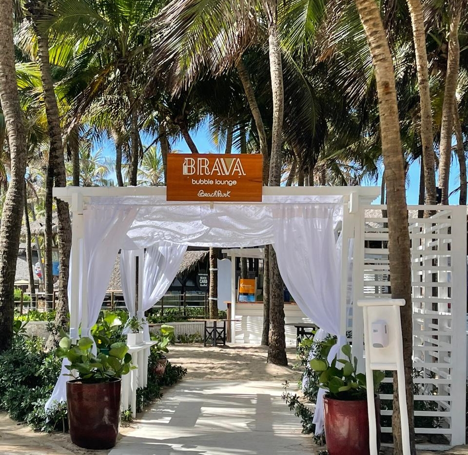 Brava Bubble Lounge e Restaurante de Praia do Beach Park lançam programação de Férias
