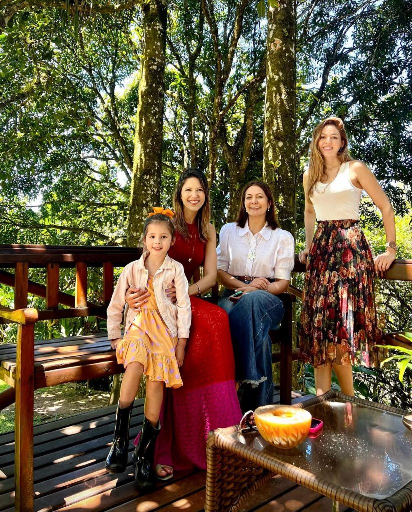 301426595 5423152117722097 3667410003616461328 N