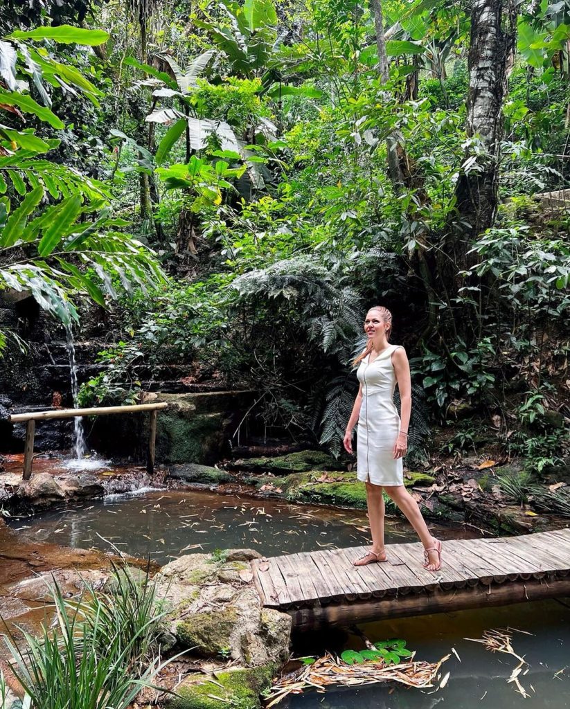 302008665 7982728871799849 6298460329299337132 N