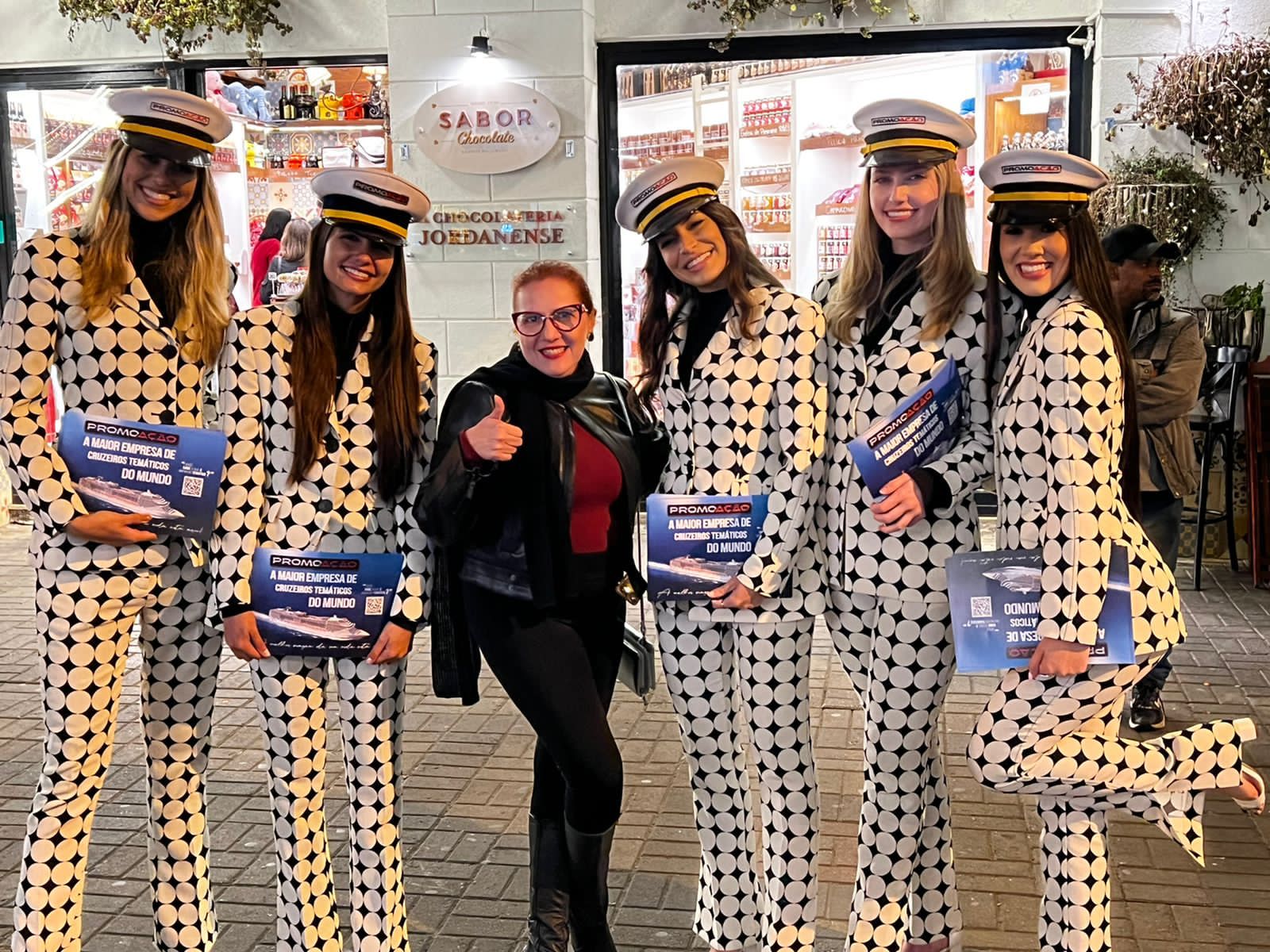 Corretora de imóveis serrana, Patrícia Leitão comemora aniversário em Campos do Jordão