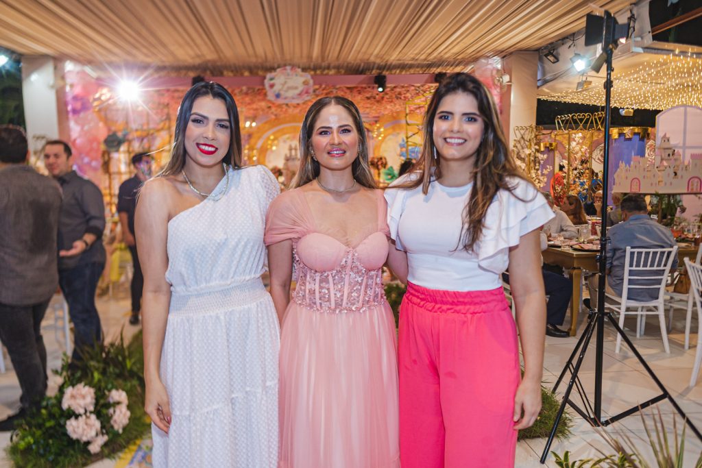 Adacia Feitosa, Larissa Pinto E Marcela Cruz