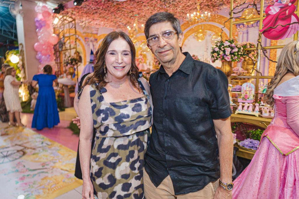 Adriana E Wagner Teixeira