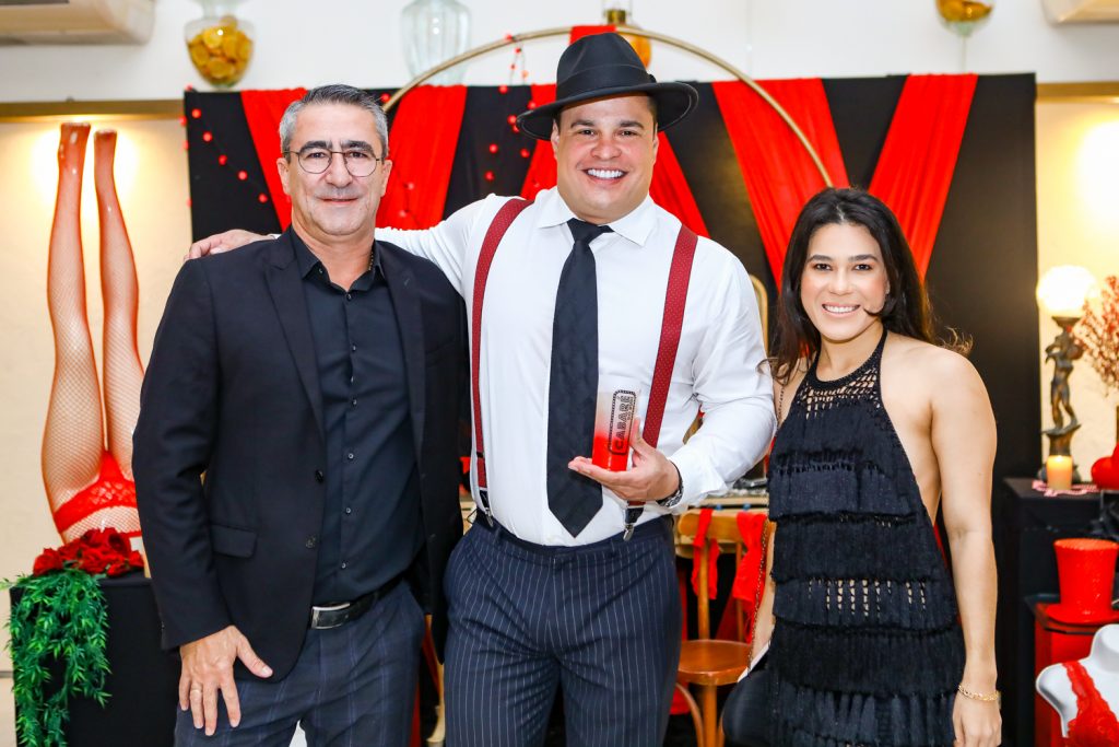 Alex David, Rudnei Sabino E Alice Freitas