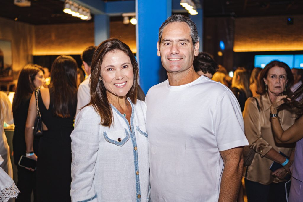 Ana Cristina E Tasso Melo