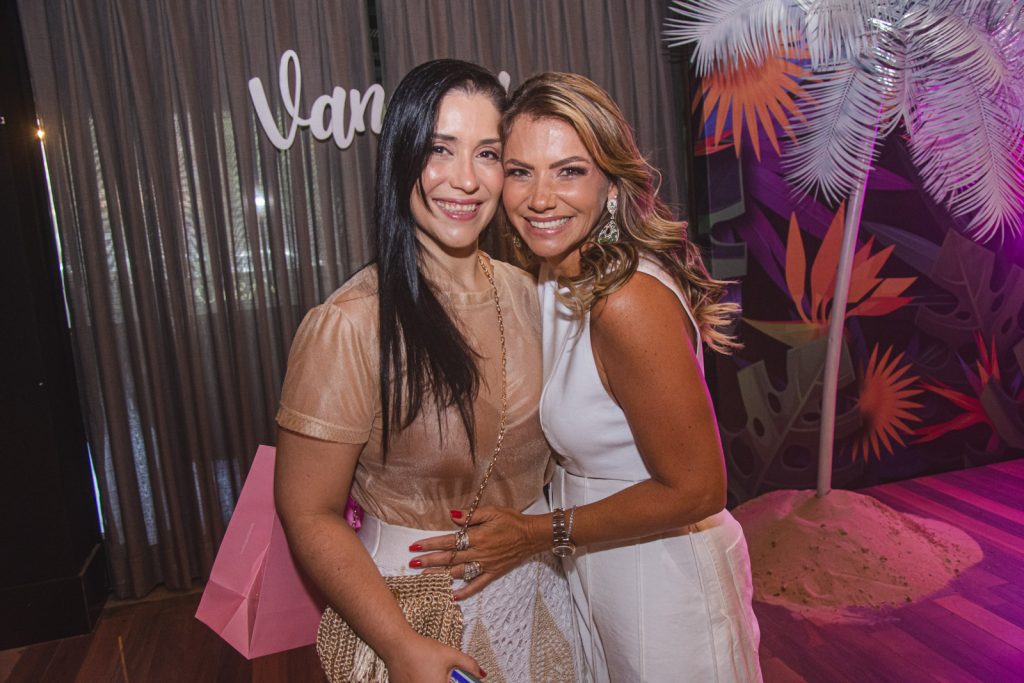 Ana Paula Tebet E Vanessa Queiros (1)