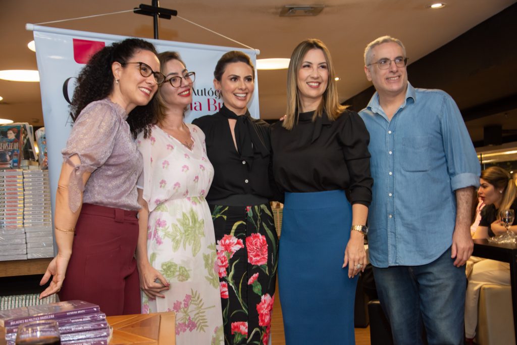 Ana Raquel Cavalcante, Welyda Brazil, Katarina Brazil, Ana Zelia Cavalcante E Fabio Gentile