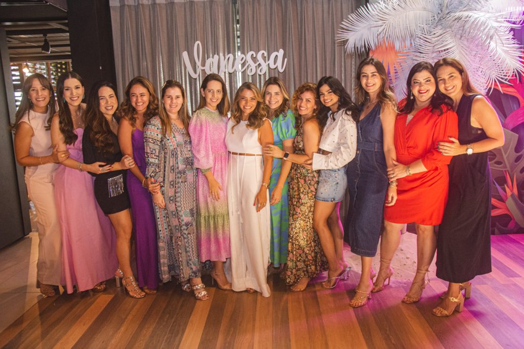 Aniversario Surpresa Vanessa Queiros (14)