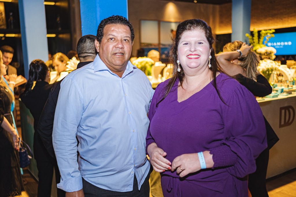 Arraimundo E Patricicia Silva Santos