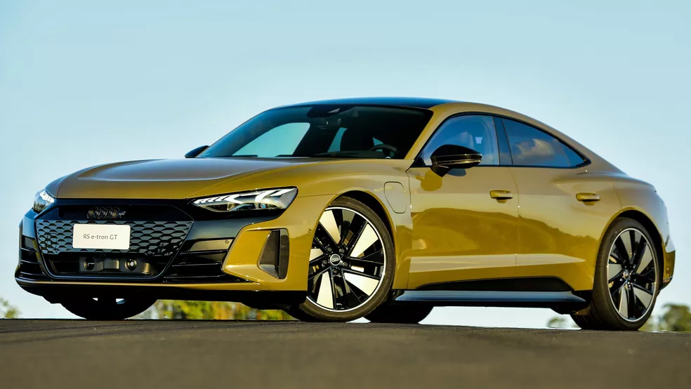 Audi Rs E Tron Gt 2022 Dianteira Estatica