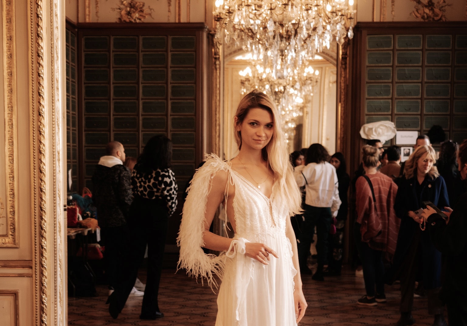 Noivas podem conhecer vestidos do PFW em hotel boutique de SP