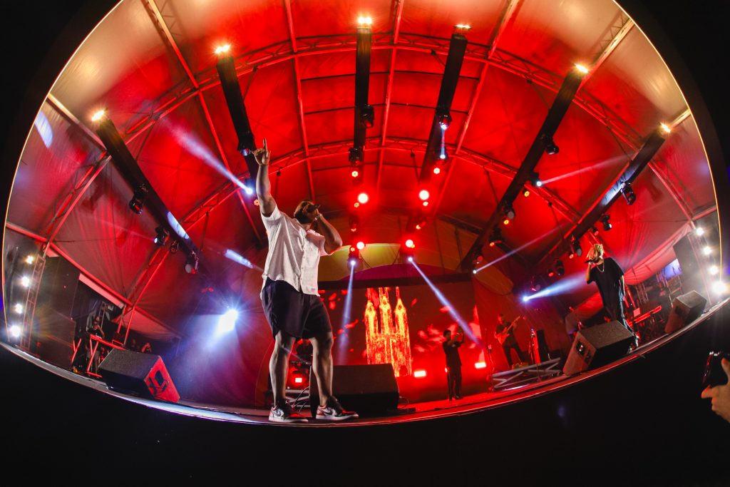 Baxo Exu Do Blues Festival Zepelim Por @fabianojrphoto.jpg