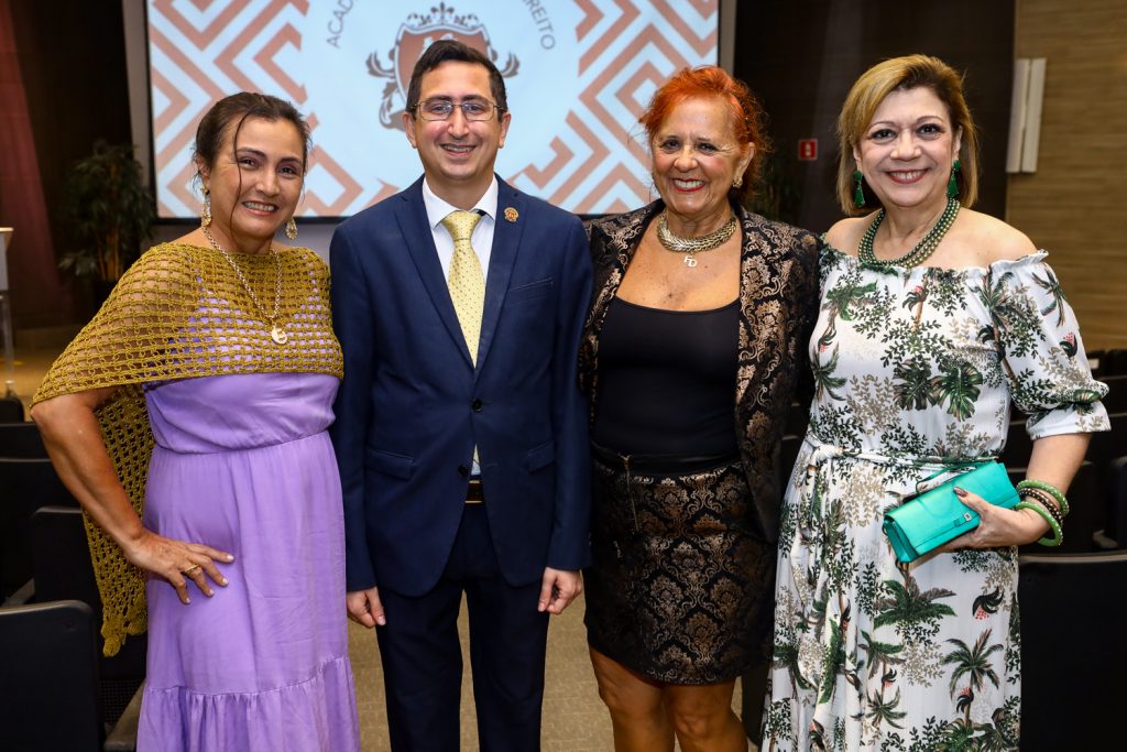 Bia Jordao, Roberto Victor, Fatima Duarte E Priscila Cavalcante