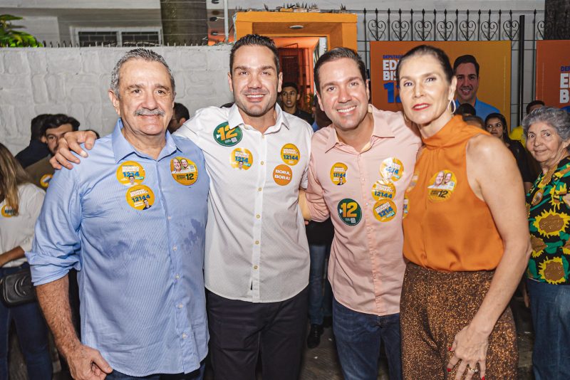 Eleições 2022 - Eduardo e Guilherme Bismarck inauguram comitê de campanha ao lado do vice-prefeito Élcio Batista e de Carol Bezerra