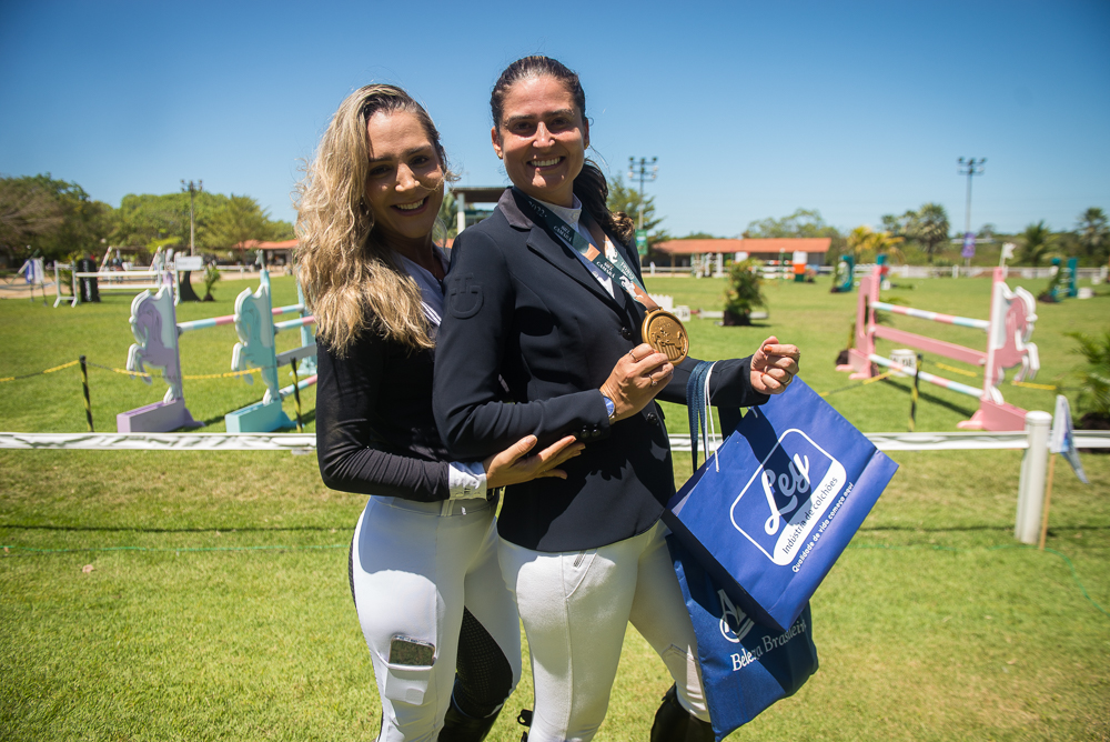 Camila Fragoso E Leciana Medina (9)