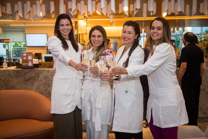 Carol Studart, Nathalia Da Escóssia, Lauren Oyama E Marina Montenegro (6)