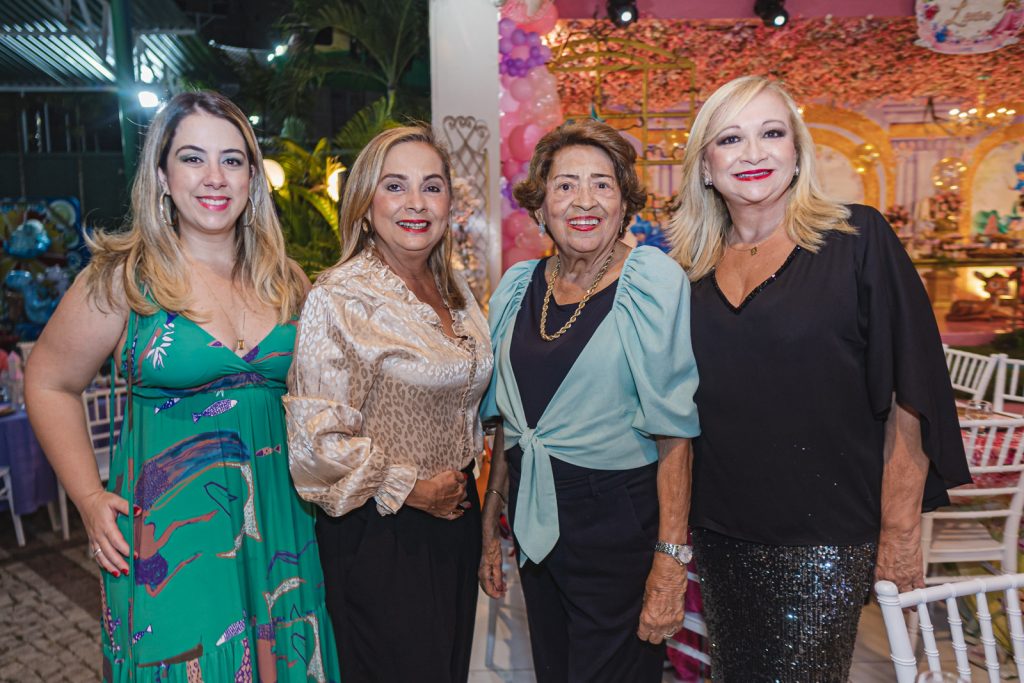 Carolina Pinto, Ana Pinto, Lucia Pinto E Eugenia Pinto