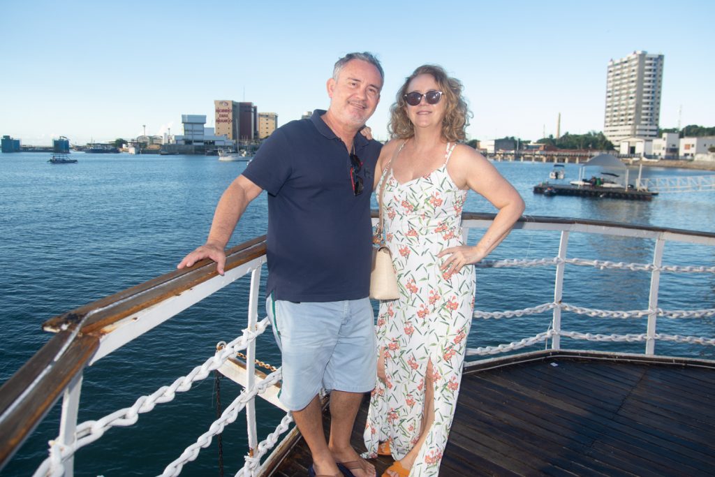 Cesar Araújo E Glaucia Martins