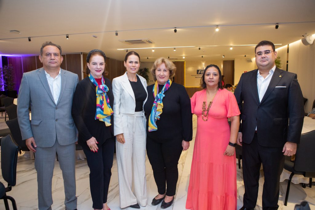 Cesar Belmino,ethel Whitehurst,luciana Sousa,anete De Castro,carol Barroso E Rayne Viana