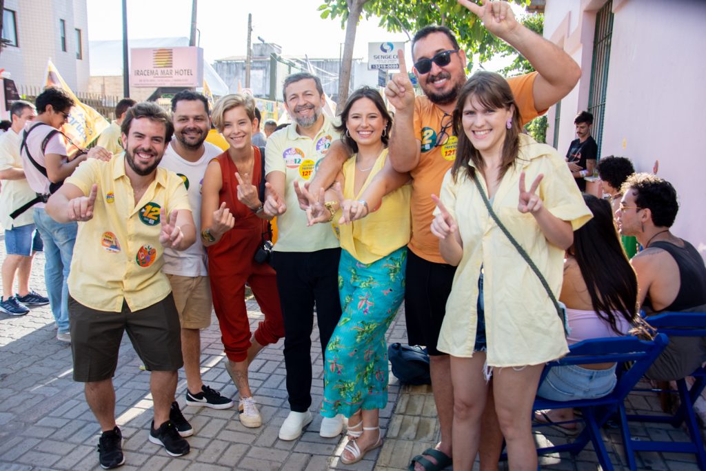 Claudio Nelson, Davi Gomes, Beatriz Bley, Élcio Batista, Netally Pessoa, Ney Filho E Marina Holanda (9)