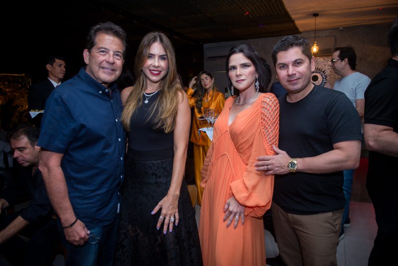 Cheers - Pipo Restaurante serve de cenário para o aniversário de Pedro Gurjão