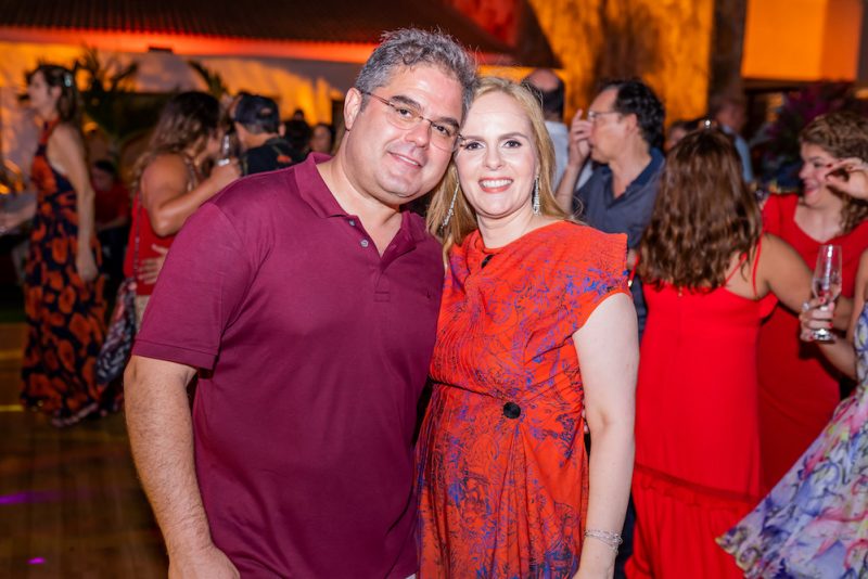 Pura alegria - Ticiana Rolim Queiroz festeja seus 40 + 1 com linda festa inclusiva e beneficente