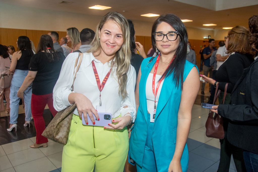 Edilma Cavalcante E Moara Oliveira (1)