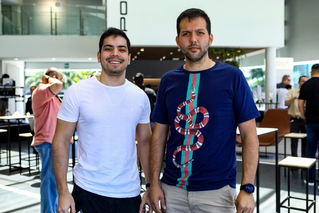 Emanoel Ferreira E Victor Elto