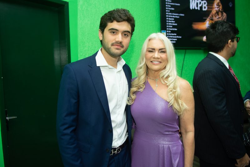 Reconhecimento - Ricardo Cavalcante é homenageado com a Medalha Ivens Dias Branco na Câmara Municipal de Maracanaú